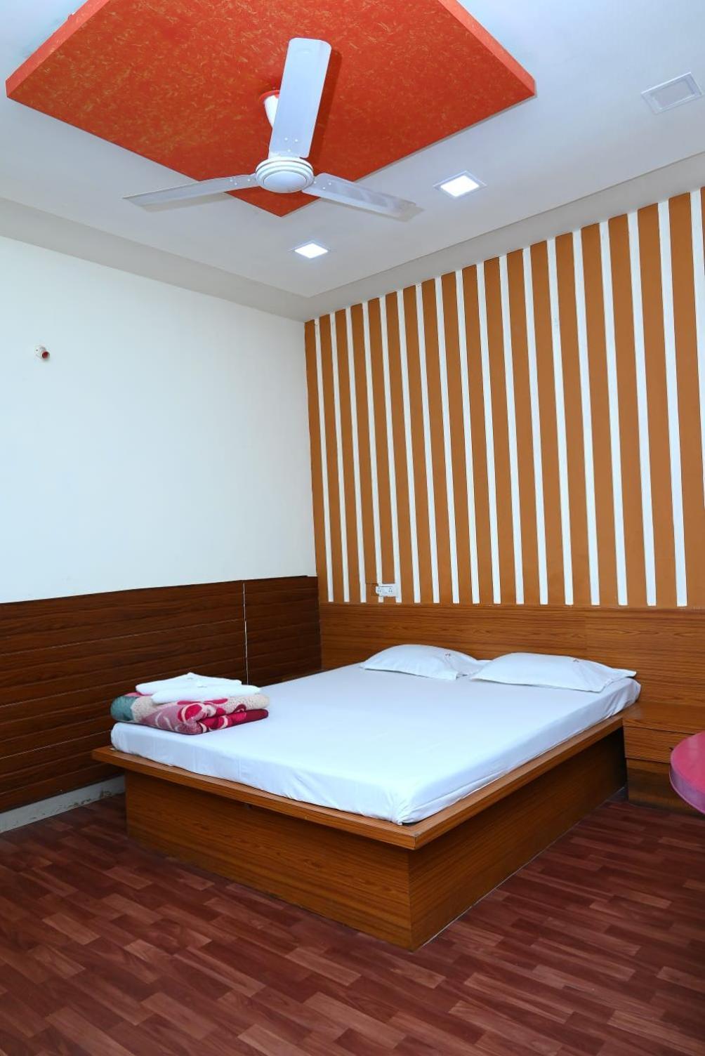 P P Lodging Mangvadi Bagian luar foto