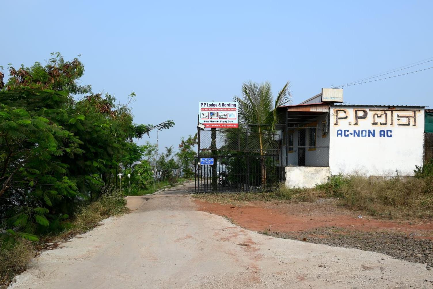 P P Lodging Mangvadi Bagian luar foto